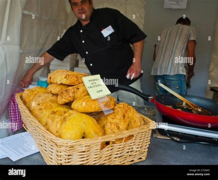Paris, France, French Food Festival, "St. Pourcinois", French Local