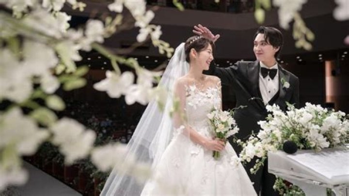Park Hae Jin Wife Park Jin Young (jyp) & Shin Eun Kyung zapzee