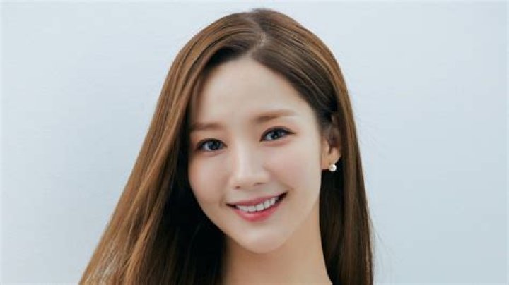 Park Min Young Gabung Agensi Lee Seung Gi Usai Tinggalkan Namoo Actors