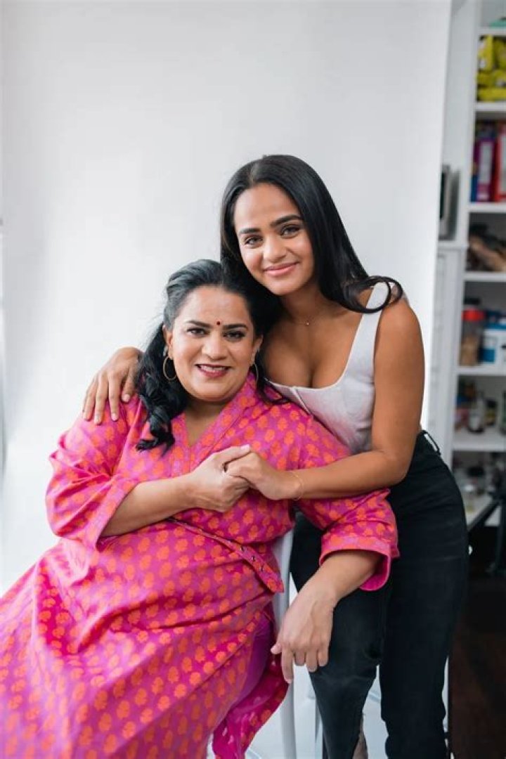 Parul Garg Husband, Daughter, Age, Net Worth, Nationality, Height