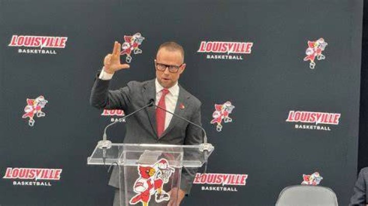 Pat Kelsey Named Men's Basketball Coach at the College of Charleston