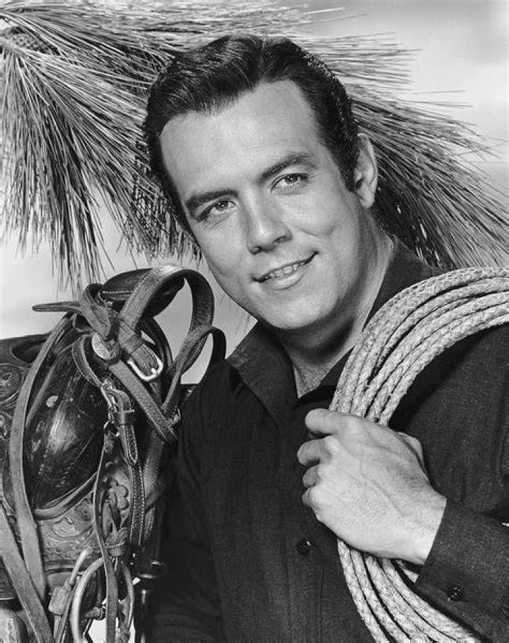 Pernell Roberts Biography IMDb