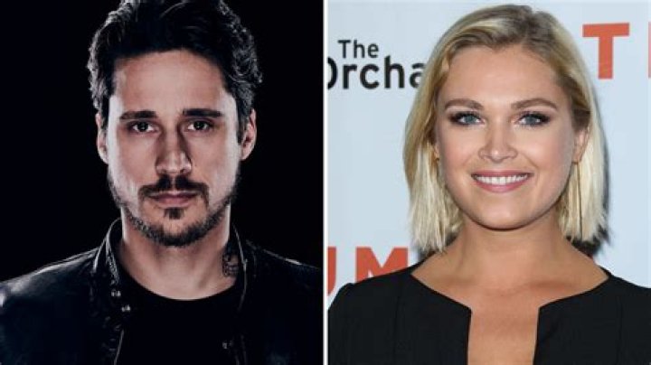 Peter Gadiot Wiki Biography, Wife, Married, Single, Family, Net Worth