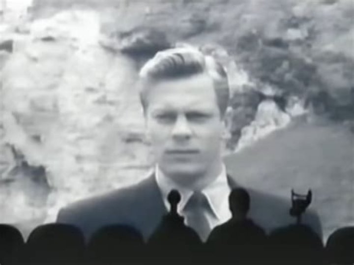 Peter Graves Biography Facts, Childhood, Family Life & Achievements