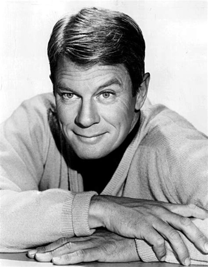 Peter Graves Wikipedia TShirt