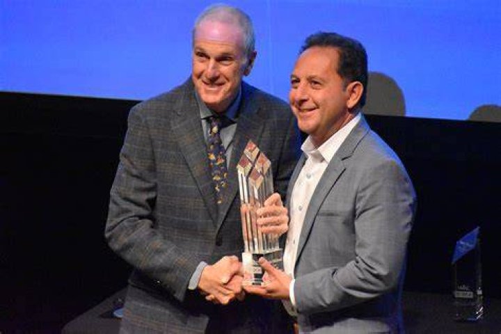 Peter Mallouk Net Worth March 2024, Salary, Age, Siblings, Bio