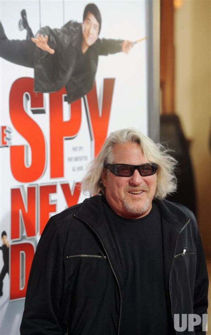 Photo Brian Levant attends "the Spy Next Door" premiere in Los Angeles