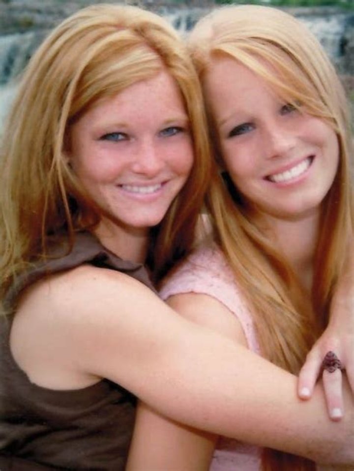 Photos Thune sisters