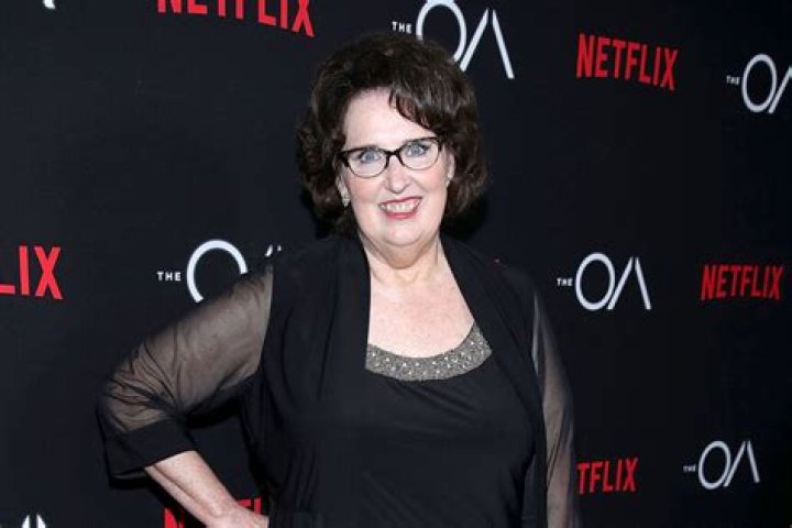 Phyllis Smith Net Worth, Bio, Height, Family, Age, Weight, Wiki 2024