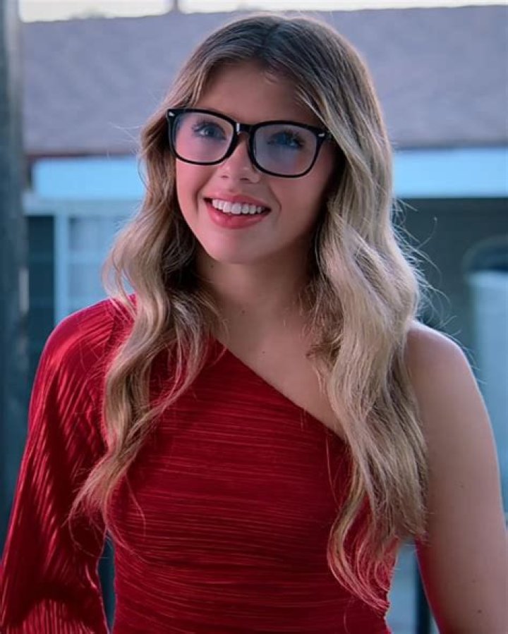 Picture of Neela Jolene