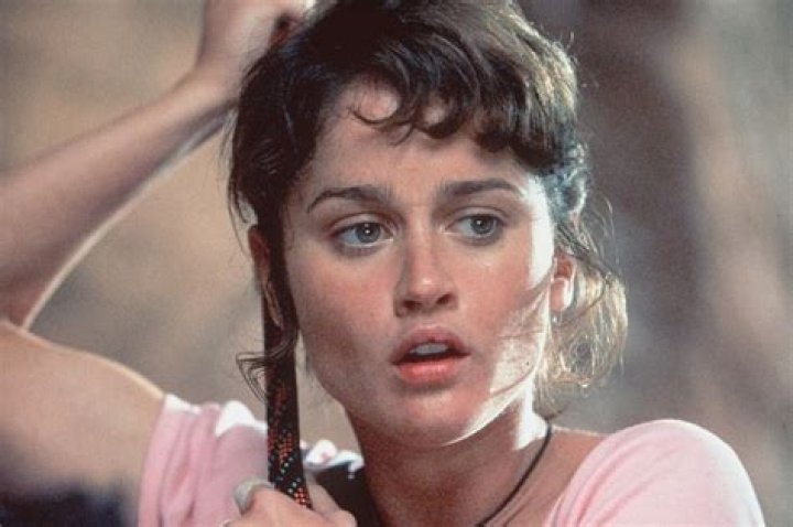 Picture of Robin Tunney