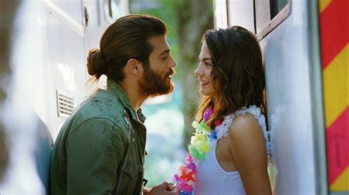 Pictures of Can Yaman and Demet &Ouml;zdemir in Palermo Taken in October