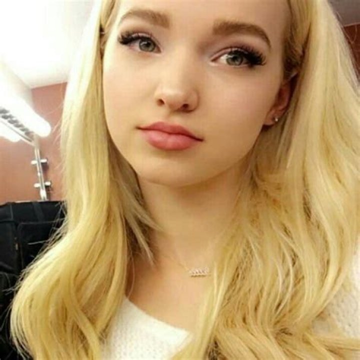 Pin by Haylea Edwards on Dove Cameron Dove cameron shameless, Dove
