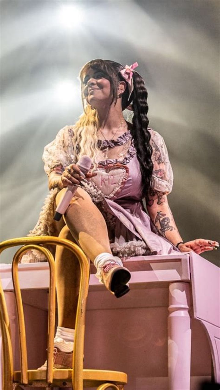 Pin em Melanie Martinez