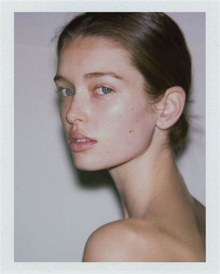 Pin on Bare Faced Models & Celebrities
