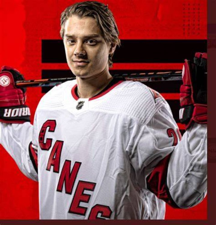 Pin on Hockey