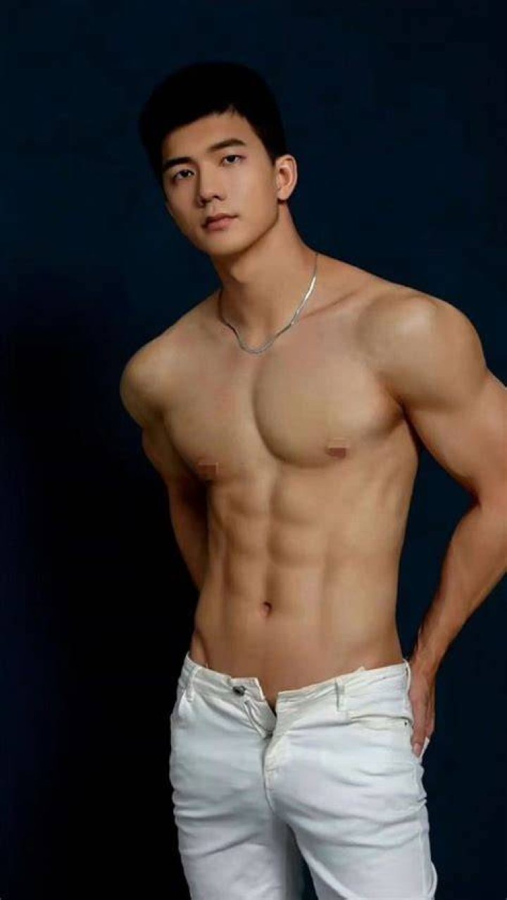 Pin on Hot guys
