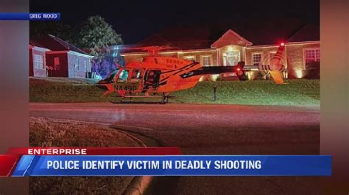 Police identify victim in deadly pedestrian crash in Nixa, Mo.