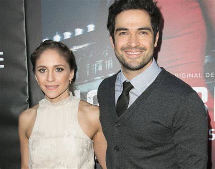 Poncho Herrera anuncia que se separ&oacute; de su esposa Diana V&aacute;zquez