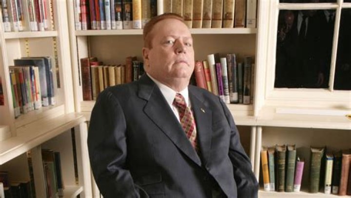 Porn mogul Larry Flynt wants man who paralyzed him spared 89.3 KPCC