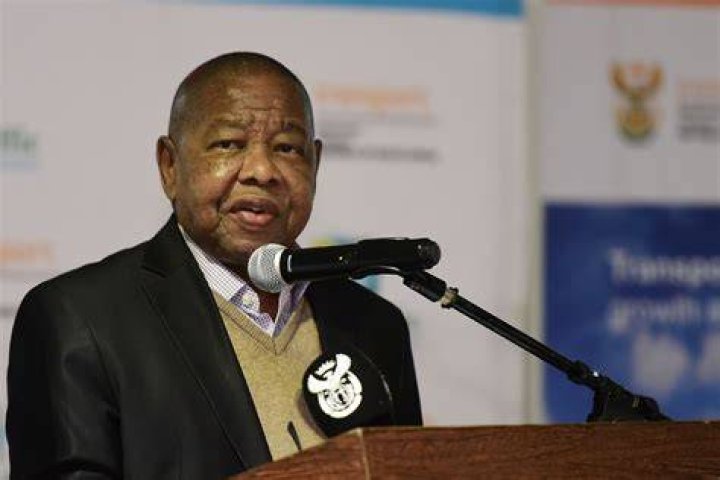 R10 billion NSFAS funding shortfall Minister Nzimande must explain