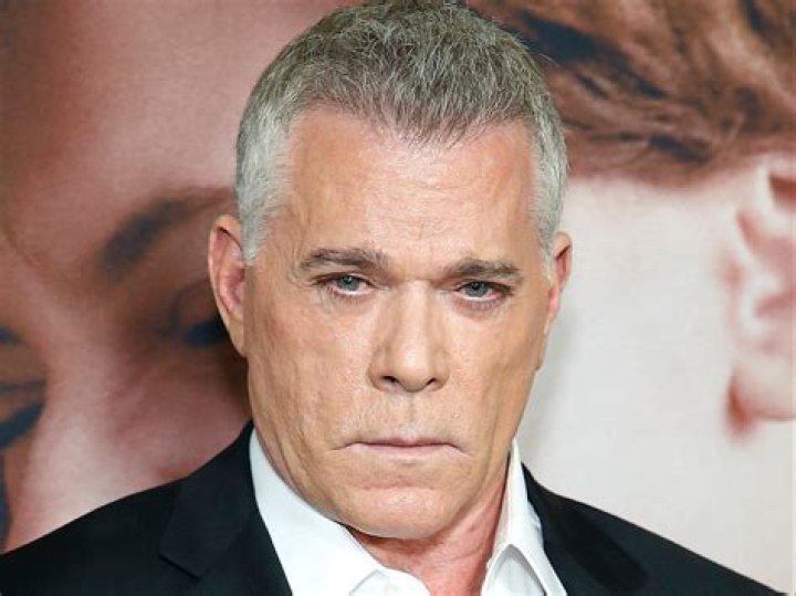 Ray Liotta stuns with new appearance at Screen Actors Guild Awards