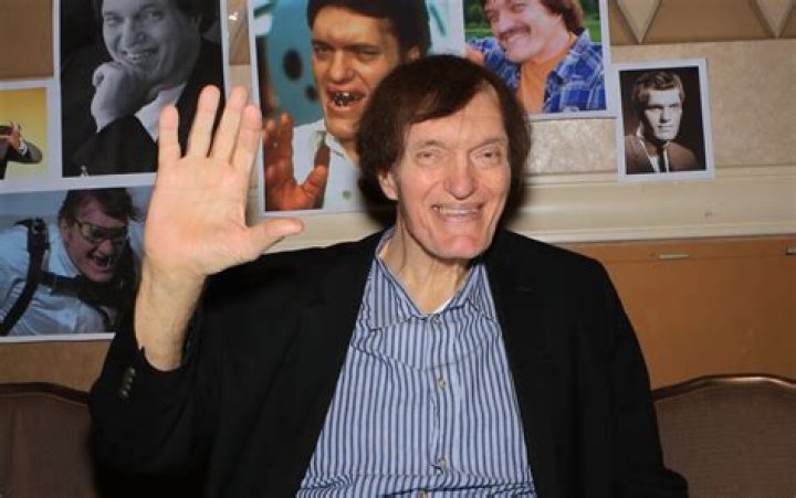 richard kiels Tumblr Richard kiel, James bond movies, Moonraker