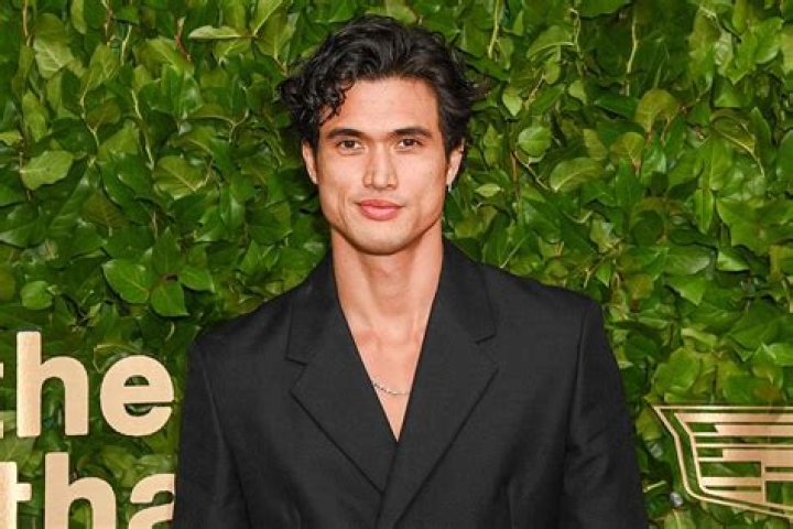 Riverdale Charles Melton bio age, height, ethnicity, parents