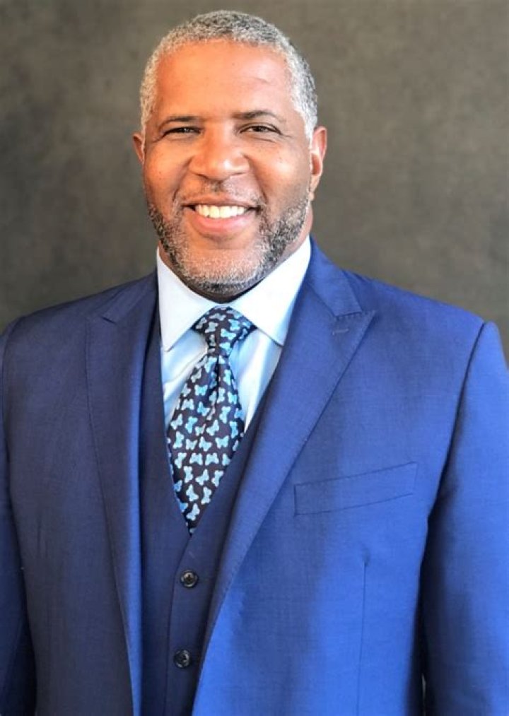 Robert F. Smith's yearlong, 59 million Chelsea penthouse build nears