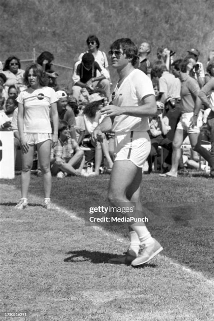 Robert Urich Height