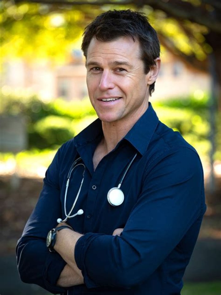 Rodger Corser's wife Renae Berry spills about her cancer Daily Mail