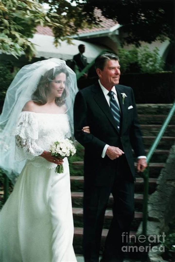 Ronald Reagan With Patti Davis By Bettmann ubicaciondepersonas.cdmx