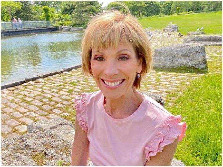 Roz Varon Biography, Net Worth, Wiki, Age, Height, Husband