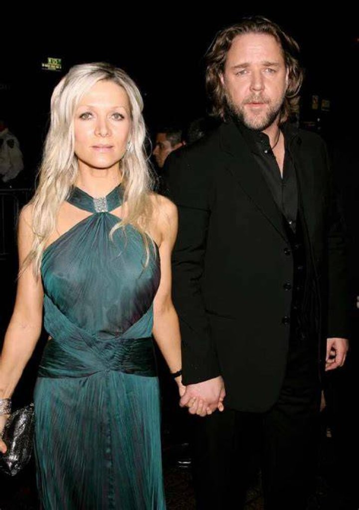 Russell Crowe Net Worth, Wife, Wiki, News, Parents, Age