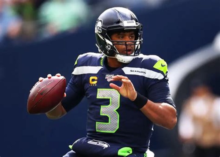 Russell Wilson, Seahawks Party W/ Pete Carroll After Seattle Coaching