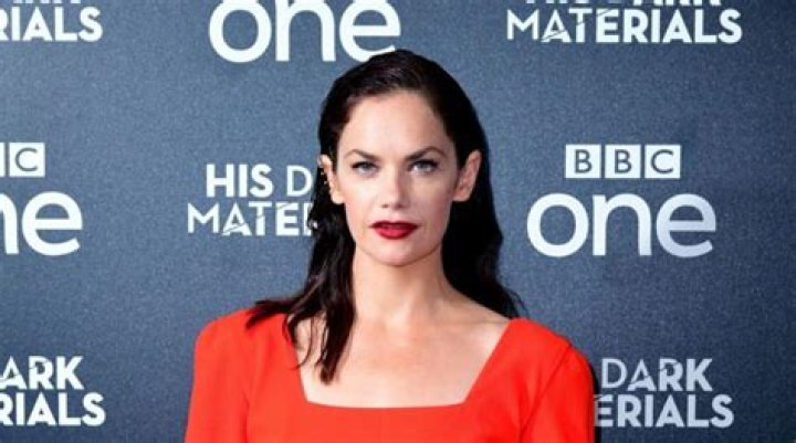 Ruth Wilson talks about not wanting to get married despite dating