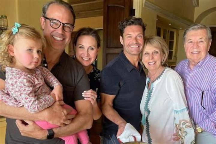 Ryan Seacrest family in detail mother, father, sister and ex