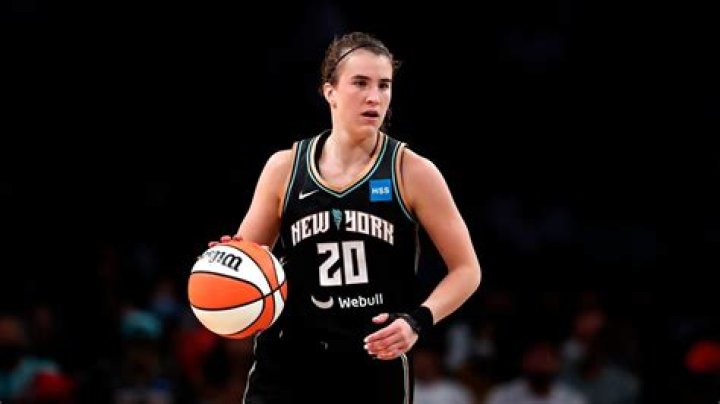 Sabrina Ionescu's Feet I piedi di Sabrina Ionescu Celebrities Feet 2023