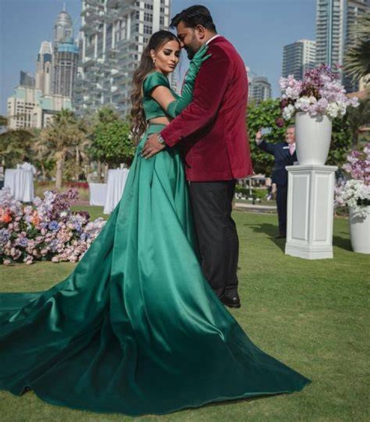 Safa Siddiqui From Bling Dubai Wiki, Ethnicity, Net Worth in 2022!