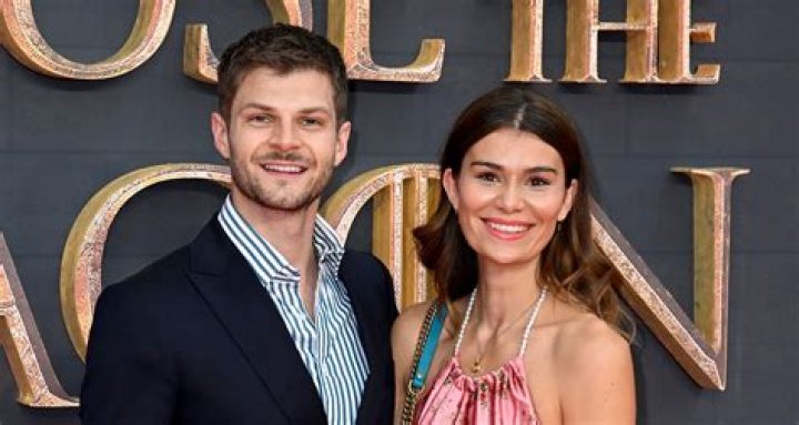 Sarah Chapman Age, Wedding, Husband, Married【 Bio Wiki worth