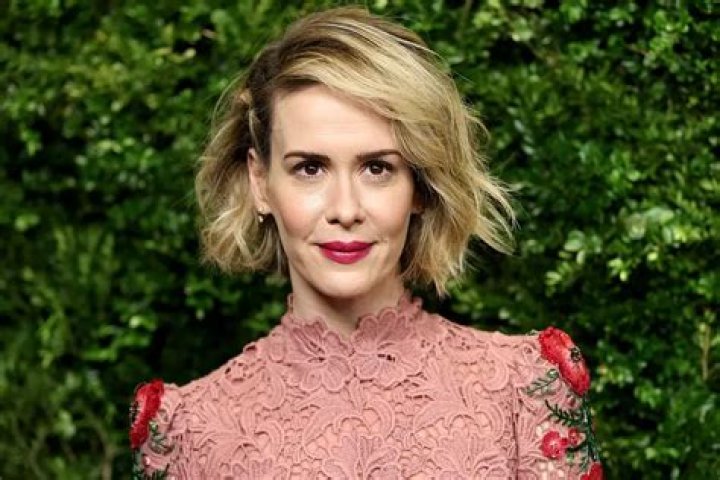 Sarah Paulson Net Worth (2021), Height, Age, Bio and Facts