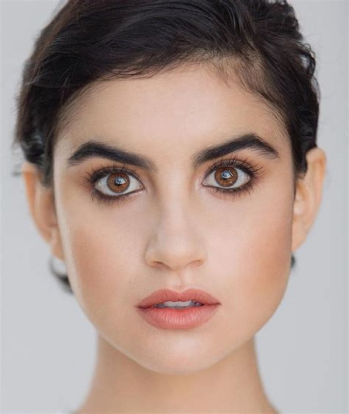 Sarah Yarkin Movies, Bio and Lists on MUBI
