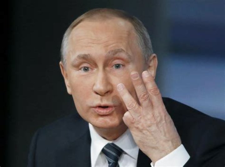 Sbanca pure in Italia. Il sondaggio lo incorona Putin, il suo ultimo