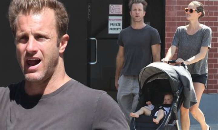 Scott Caan takes a stroll through New York with girlfriend Kacy Byxbee