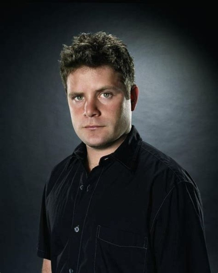 Sean Astin. Green eyes. Nuff said. The EXACT same color as my eyes