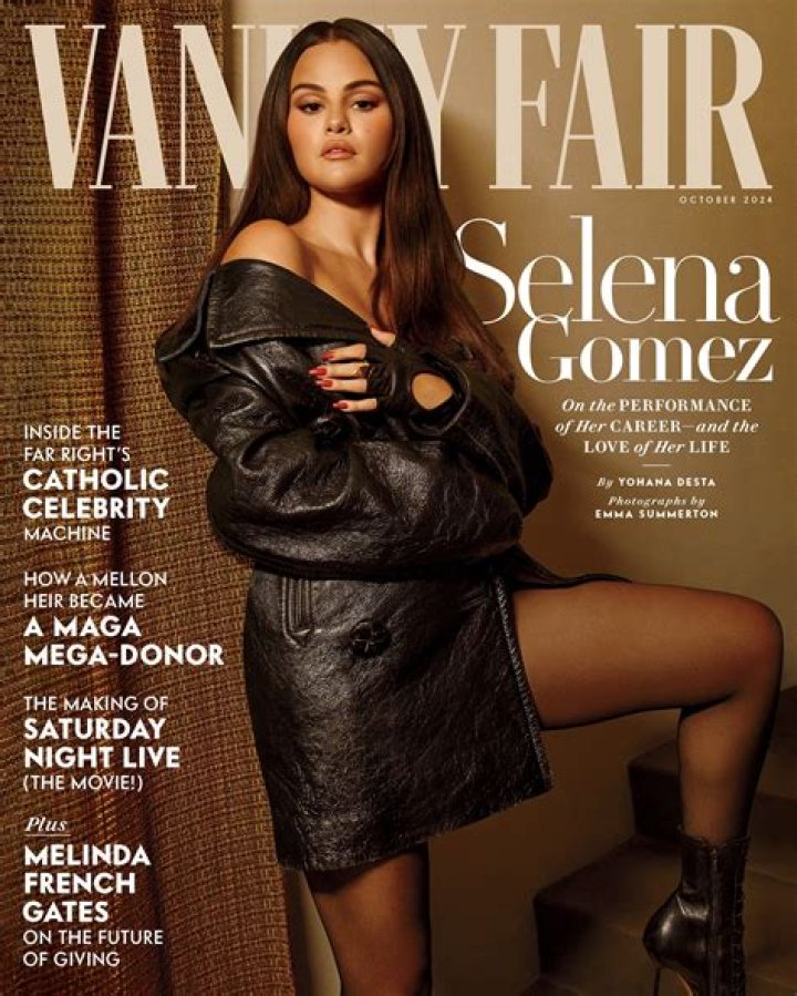 Selena ហ៊ានបង្ហាញរាងម៉ាប់ៗនិងមុខមាត់ទទេរ ឡើងជឿជាក់ TrueID