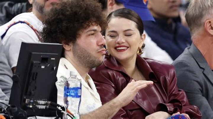Selena Gomez Pregnant With Benny Blanco Baby Rumor