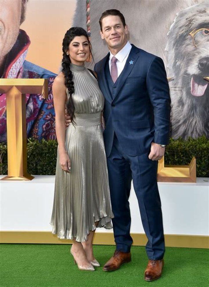 Shay Shariatzadeh Wiki, Height, Age, Husband, Family, Biography & More