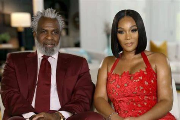 Shereé Whitfield Reveals Past Domestic Abuse