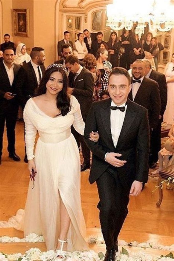 Sherine abdel wahab Arab celebrities, Hair makeup, Celebrities